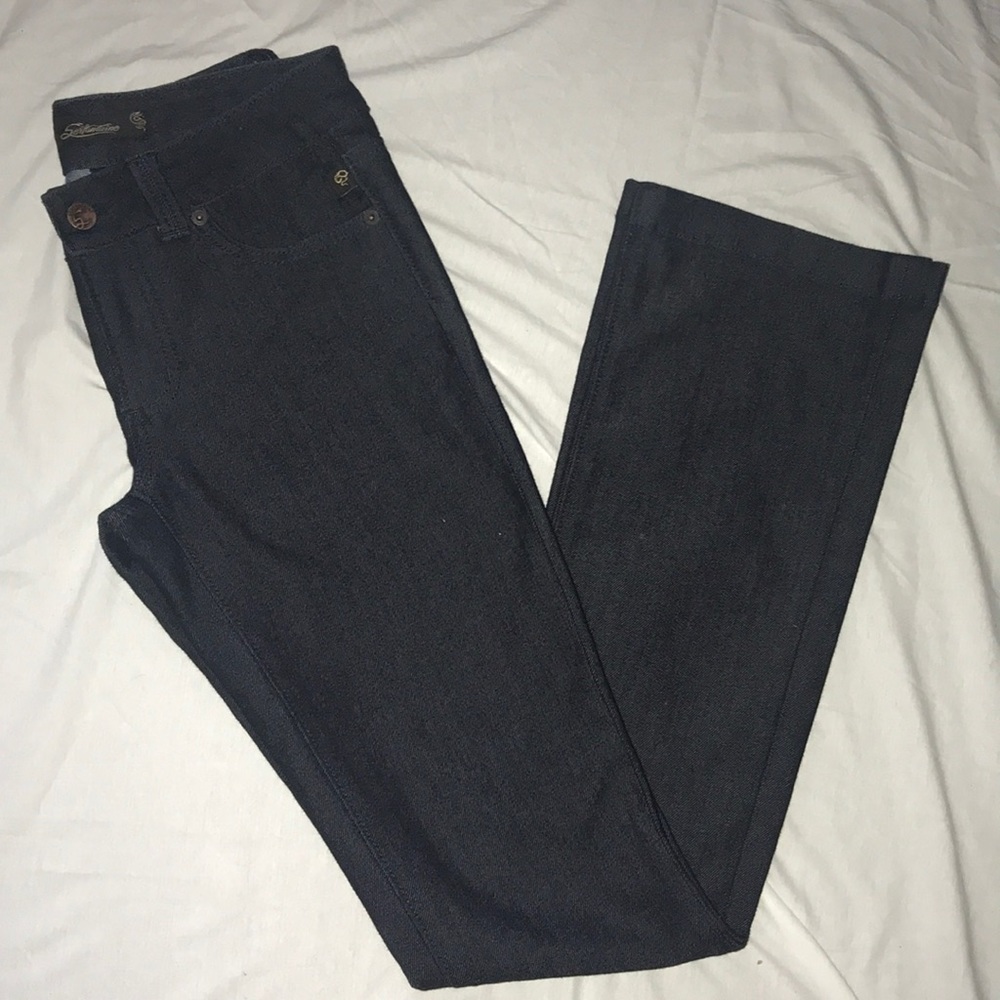 New no tags authentic Serfontaine  jeans size 25.